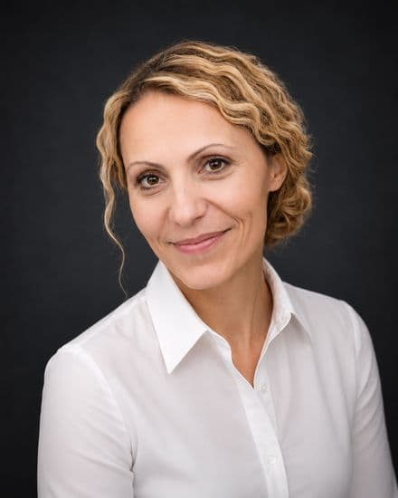 Angela Bonura, Service clients Italie