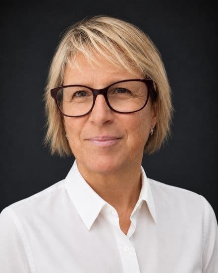 Letizia Patalacci, Assistant de direction